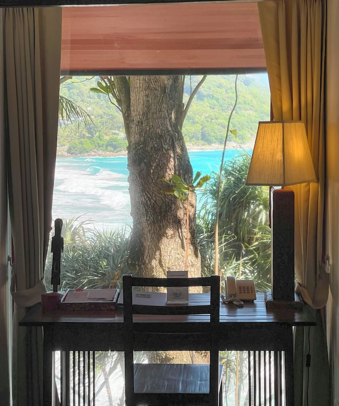 Mom Tri's Villa Royale-Classic Wing Suite #4 Hong See (1 Bedroom Suite)-11