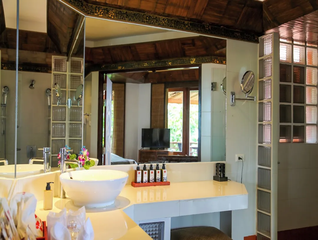 Mom Tri's Villa Royale-Ocean Wing Suite (Adult Only)-11