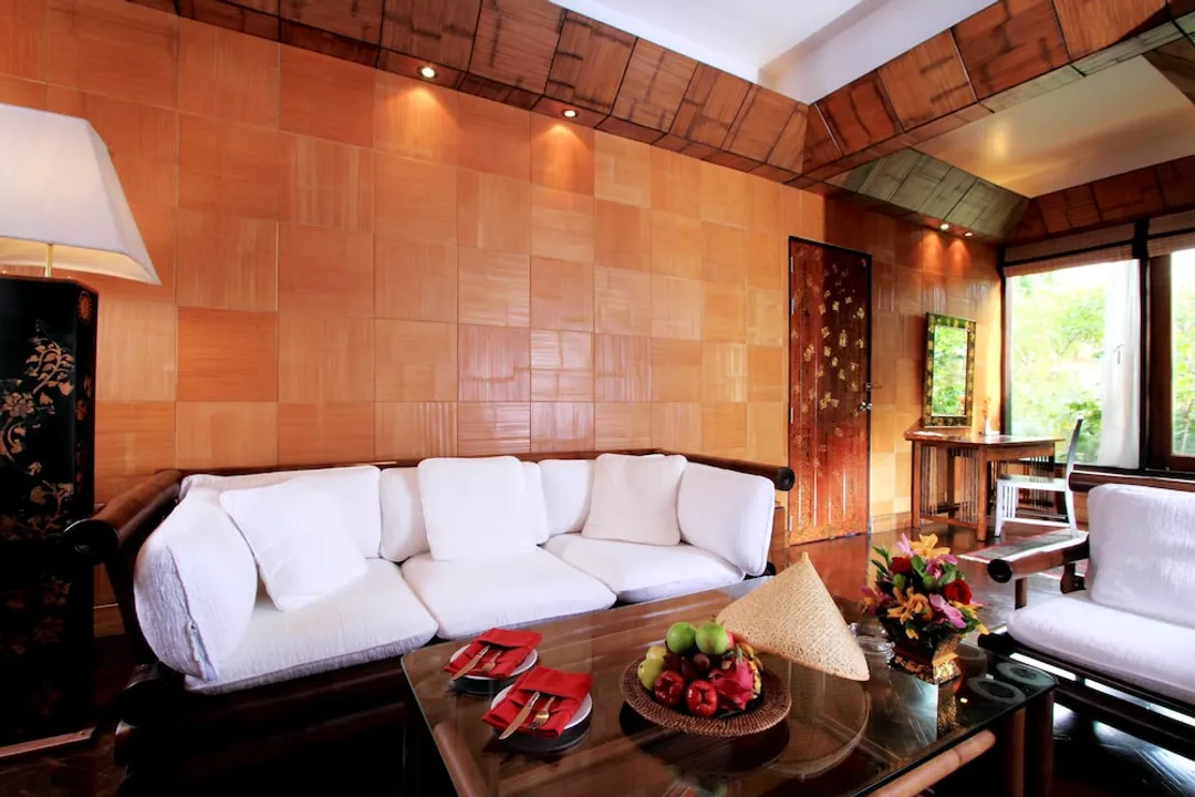 Mom Tri's Villa Royale-Suite, Pool Access (Kata Suite)-3