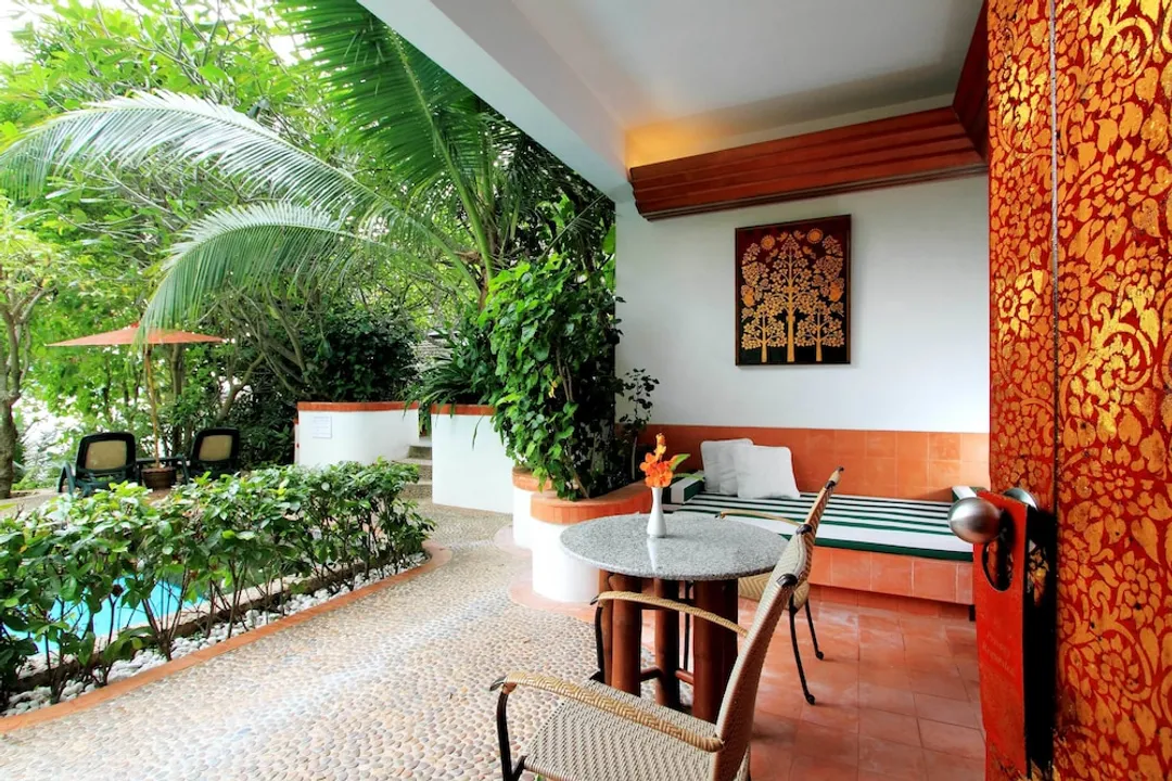 Mom Tri's Villa Royale-Suite, Pool Access (Kata Suite)-4