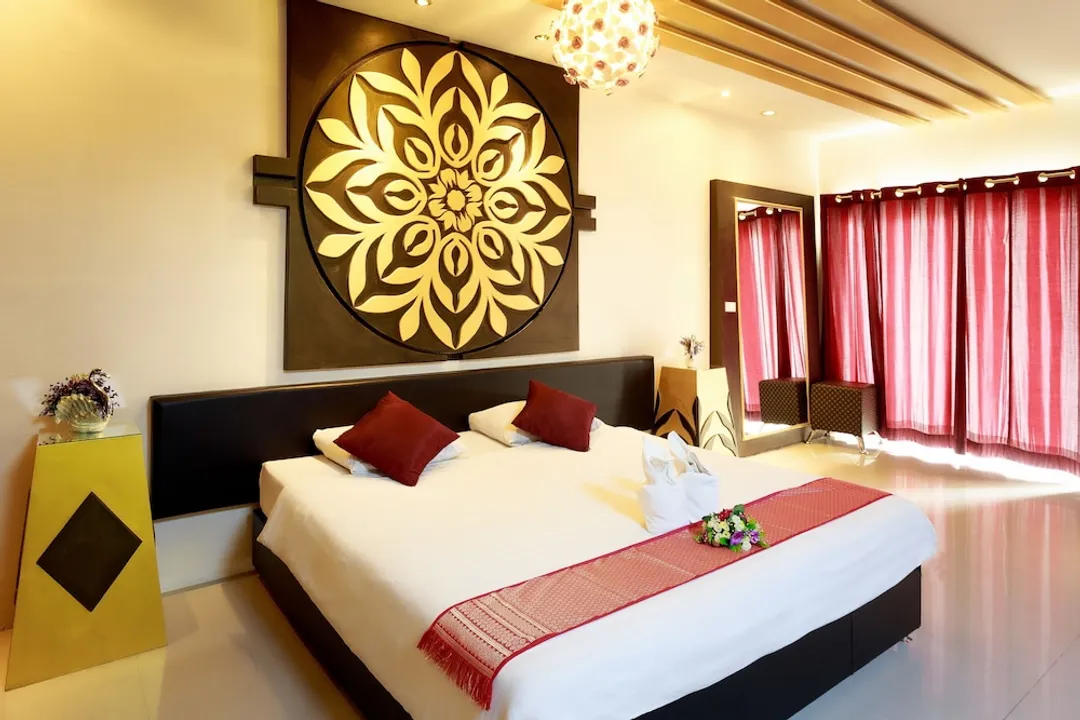 Marble Garden View Pattaya-华丽客房-3