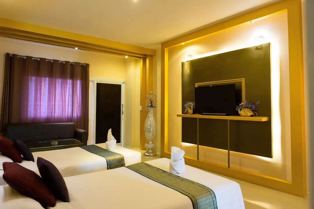 Marble Garden View Pattaya-华丽客房-11