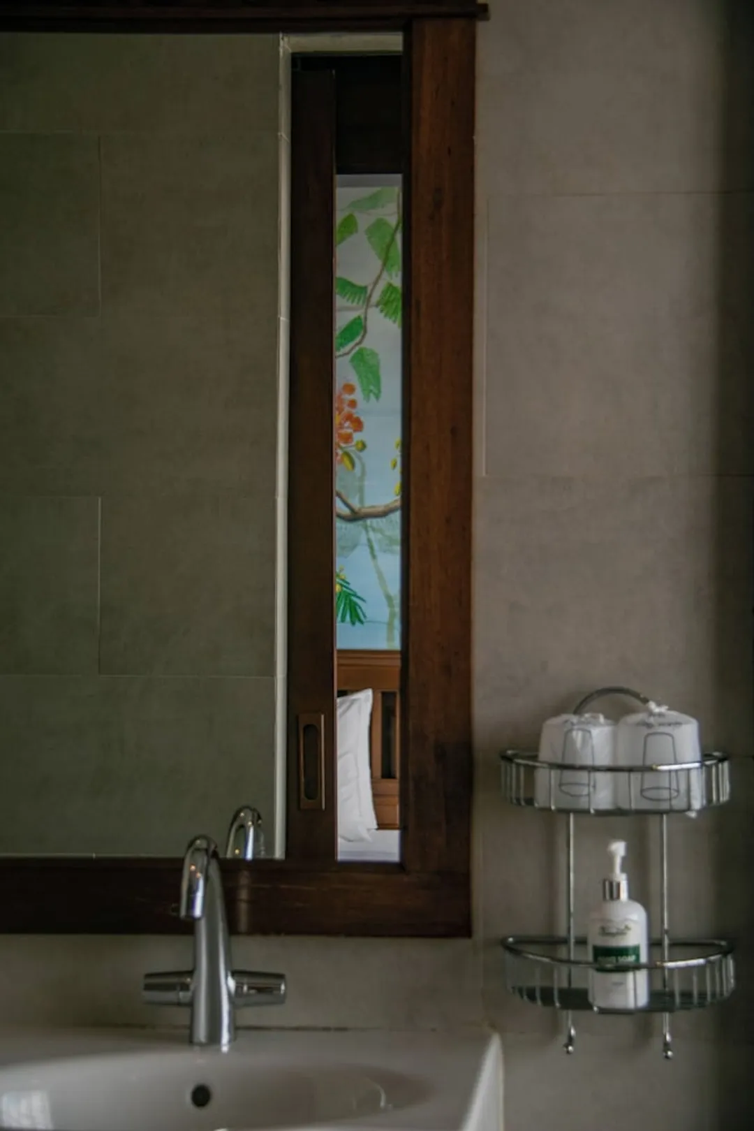 람푸 트리하우스 부티크 호텔-Suite bathtub (Main Building)-8