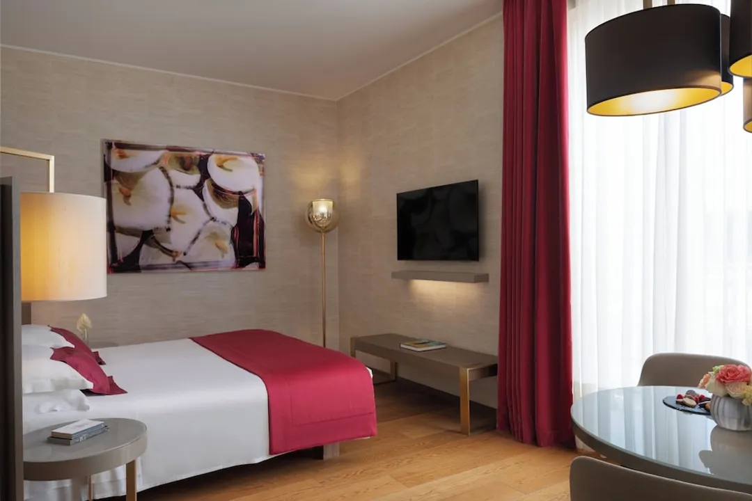 Rosa Grand Milano - Starhotels Collezione-Panoramic Junior Suite-2