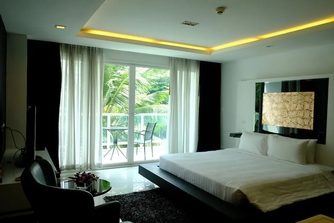 芭達雅新套房-Studio Room with Large Balcony-1