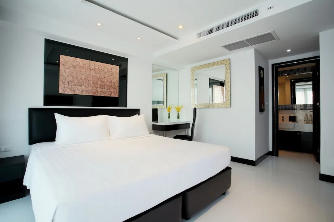 芭達雅新套房-One-Bedroom Superior Suite with Balcony-5