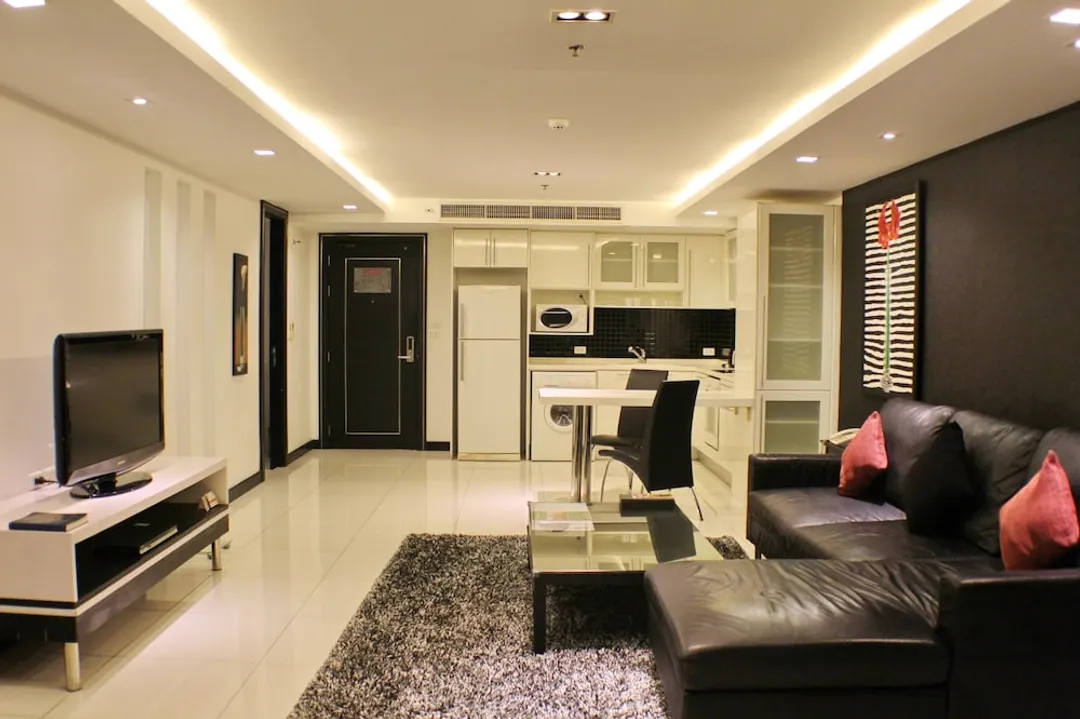 芭達雅新套房-One-Bedroom Deluxe Suite with Large Balcony-1