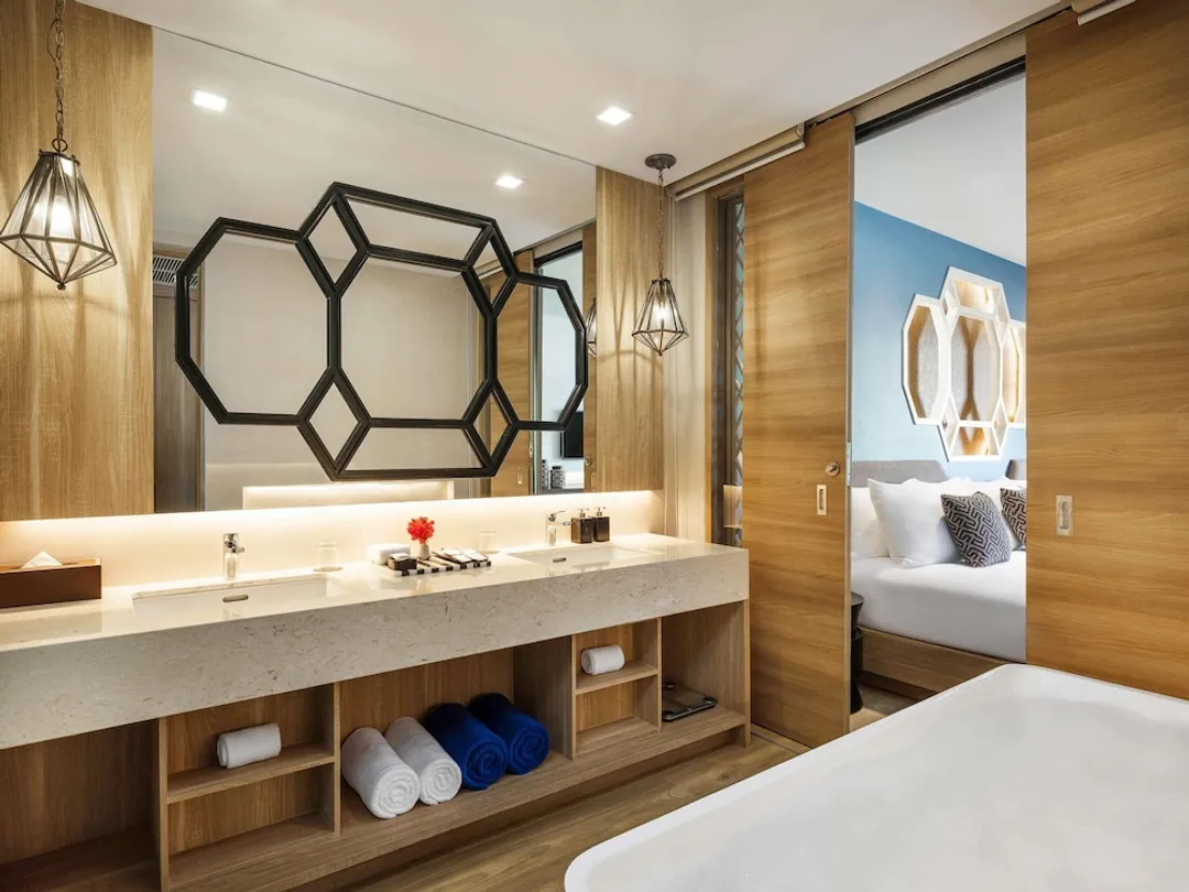 Avista Grande Phuket Karon - MGallery-Premier Room, Multiple Beds, Balcony, Sea View (Family)-9