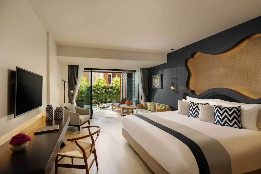 Avista Grande Phuket Karon - MGallery-Deluxe Suite, 1 King Bed, Pool Access, Garden View-8