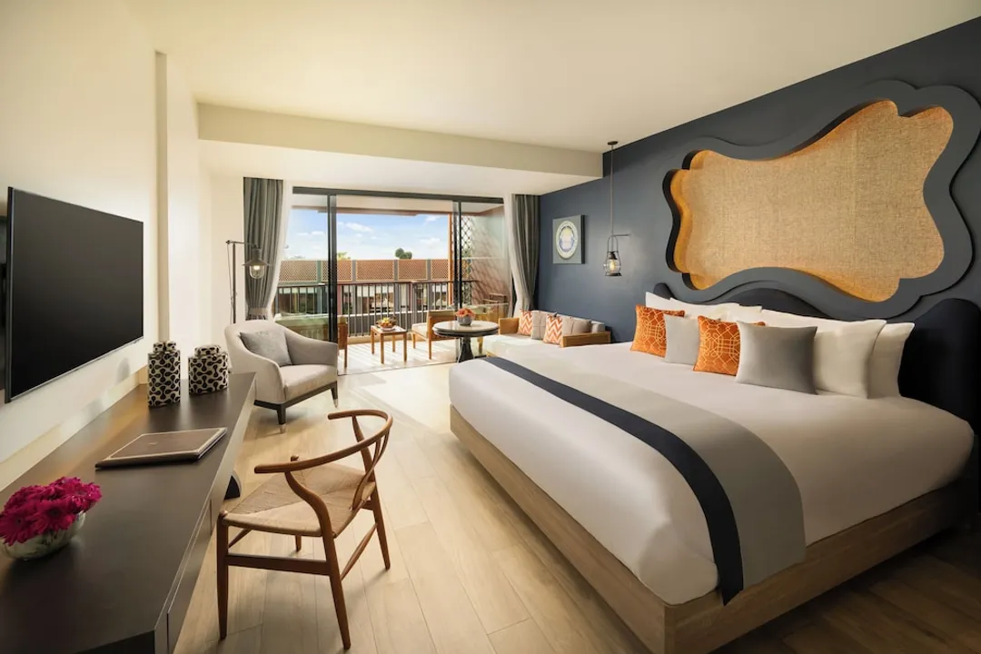 Avista Grande Phuket Karon - MGallery-Deluxe Room, 1 King Bed, Balcony, Pool View-1