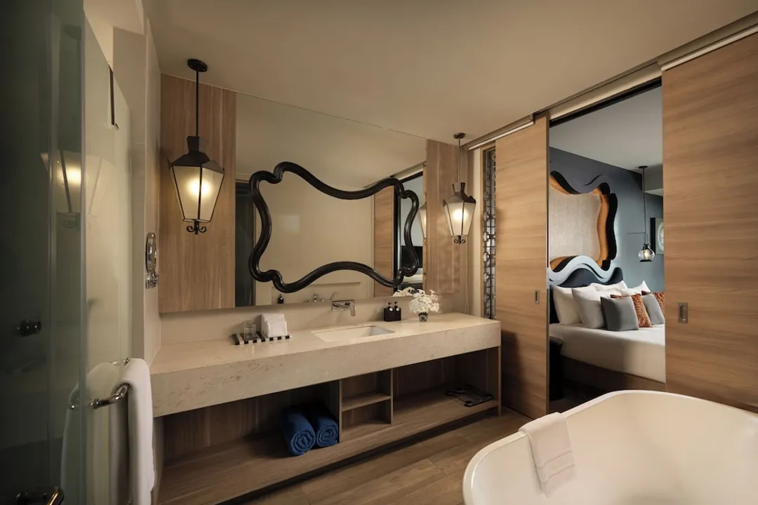 Avista Grande Phuket Karon - MGallery-Deluxe Room, 1 King Bed, Balcony, Pool View-4