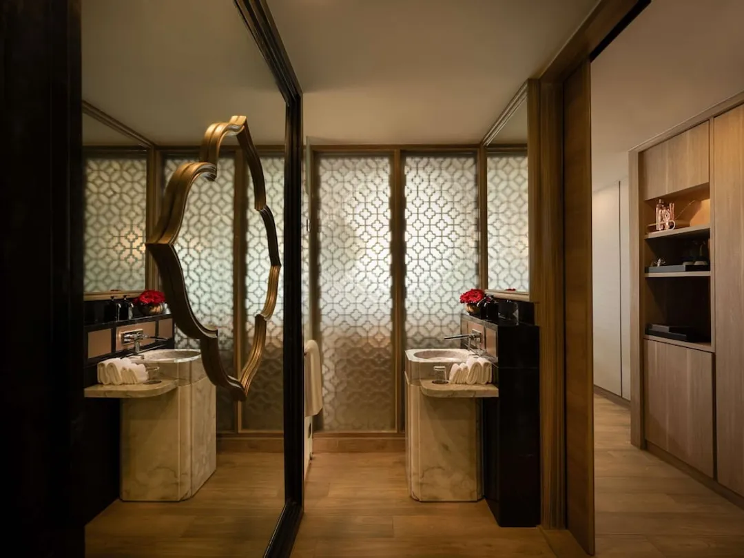 Avista Grande Phuket Karon - MGallery-Deluxe Suite, Mountain View (Whirlpool bath)-12