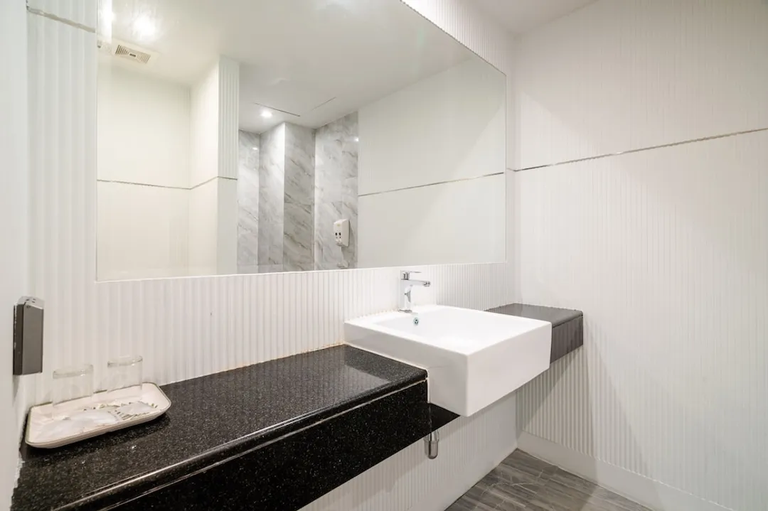 布湖吉塔精品酒店-Boutique Deluxe Pool Access +Free Coworking Space-9