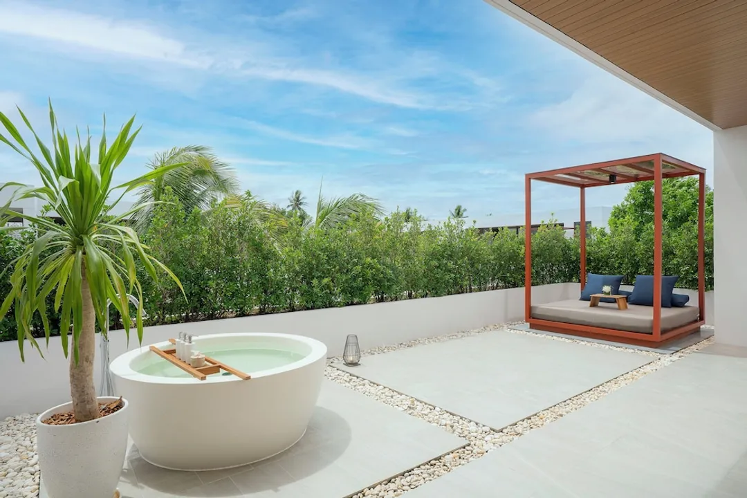 Melia Phuket Mai Khao-One-Bedroom Suite with Outdoor Bathtub (2+1)-8