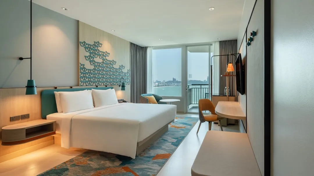 芭達雅假日飯店 - IHG 旗下飯店-標準客房, 1 張特大雙人床, 海灘景觀 (Pattaya, Bay Tower)-6