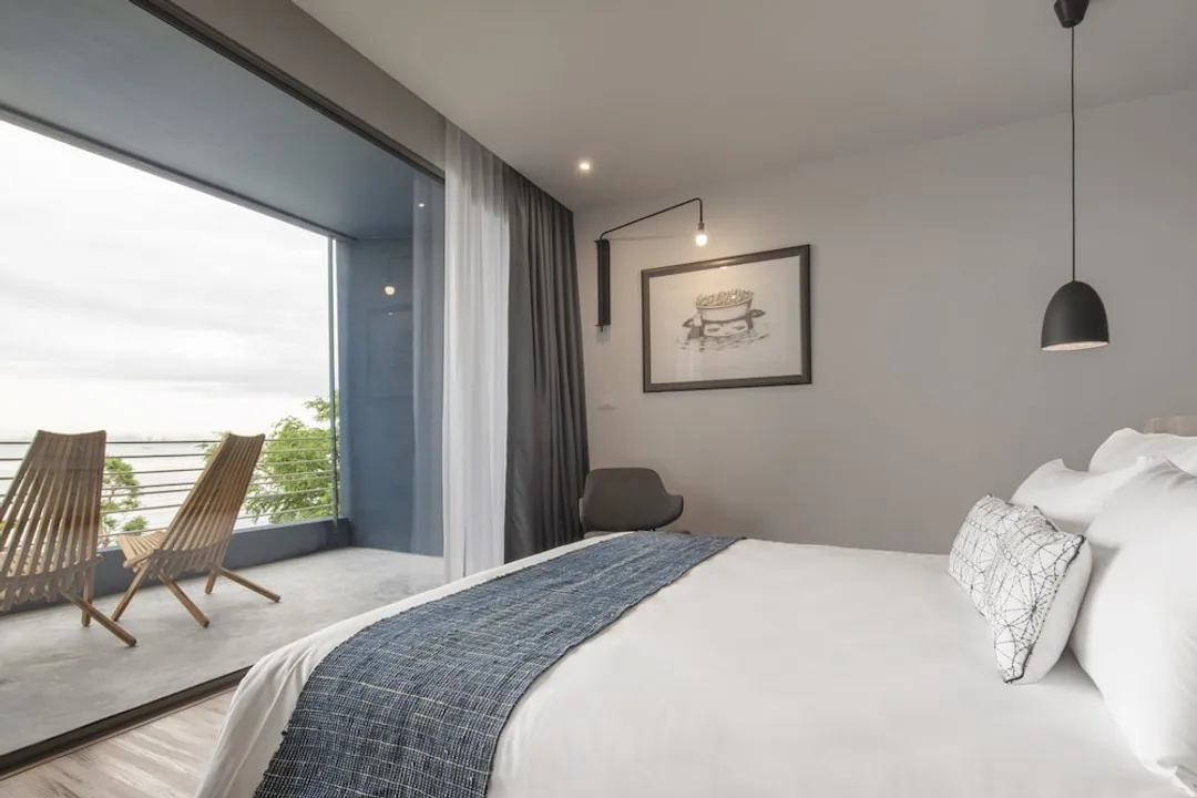 Navana Nature Escape-Deluxe Room, Sea View (Non - Smoking)-3