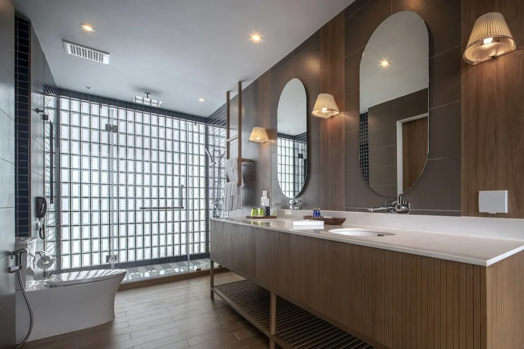 Navana Nature Escape-Super Deluxe Room - with Outdoor Bathtub and Large Bathroom Area, Top Floor-5