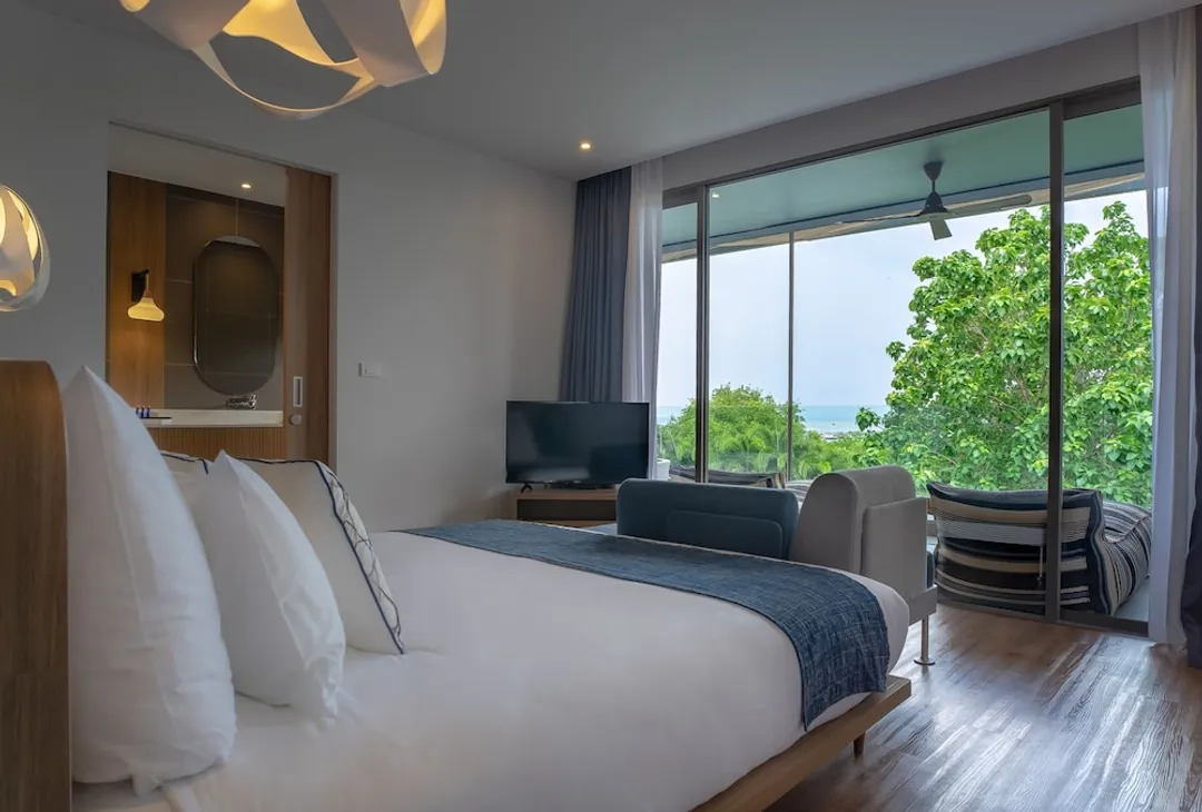 Navana Nature Escape-Super Deluxe Room - with Outdoor Bathtub and Large Bathroom Area, Top Floor-4
