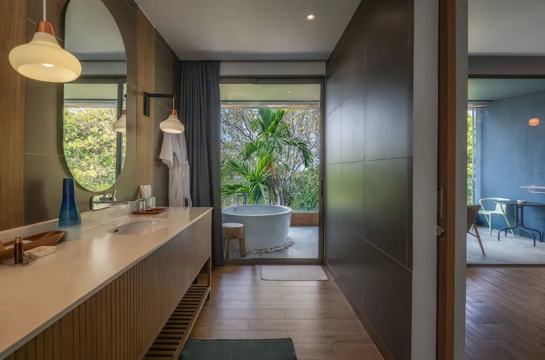 Navana Nature Escape-Super Deluxe Room - with Outdoor Bathtub and Large Bathroom Area, Top Floor-9