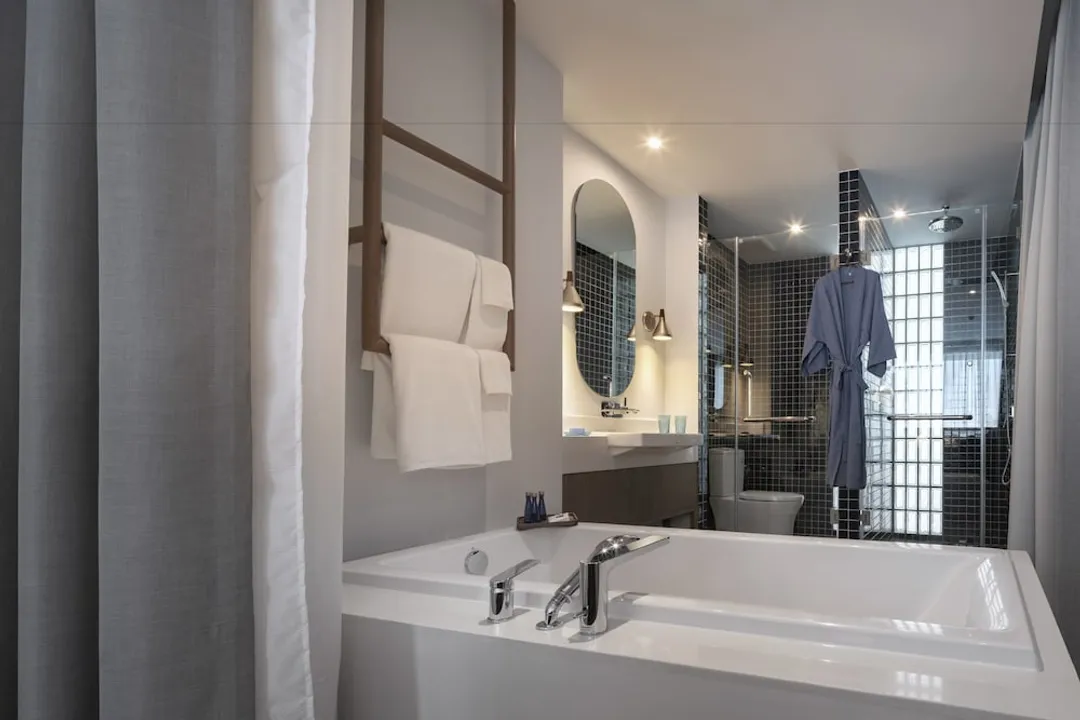 Navana Nature Escape-Deluxe Room, Pool Access, Sea View (Non - Smoking)-6