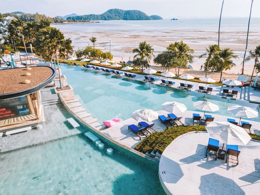 普吉岛攀瓦海滩铂尔曼度假酒店-华丽客房, 1 张特大床, 海景-2