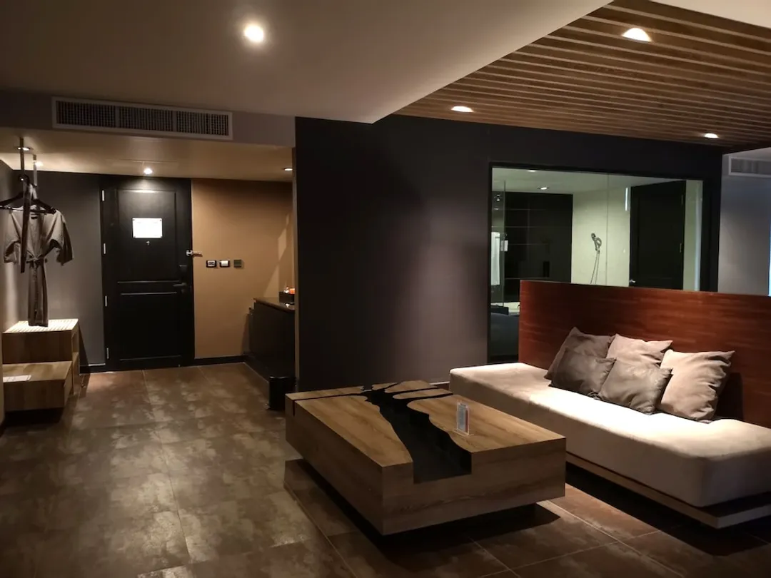 티식스5 쿼터-Corner Suite-2