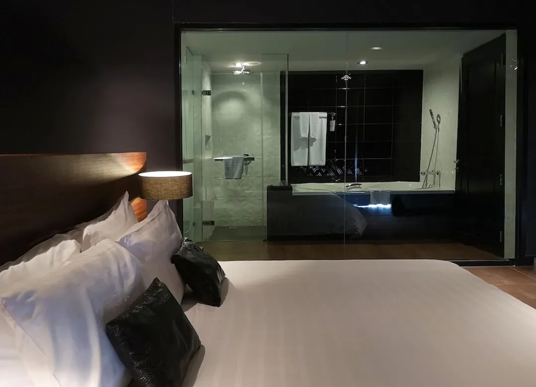 티식스5 쿼터-Corner Suite-5