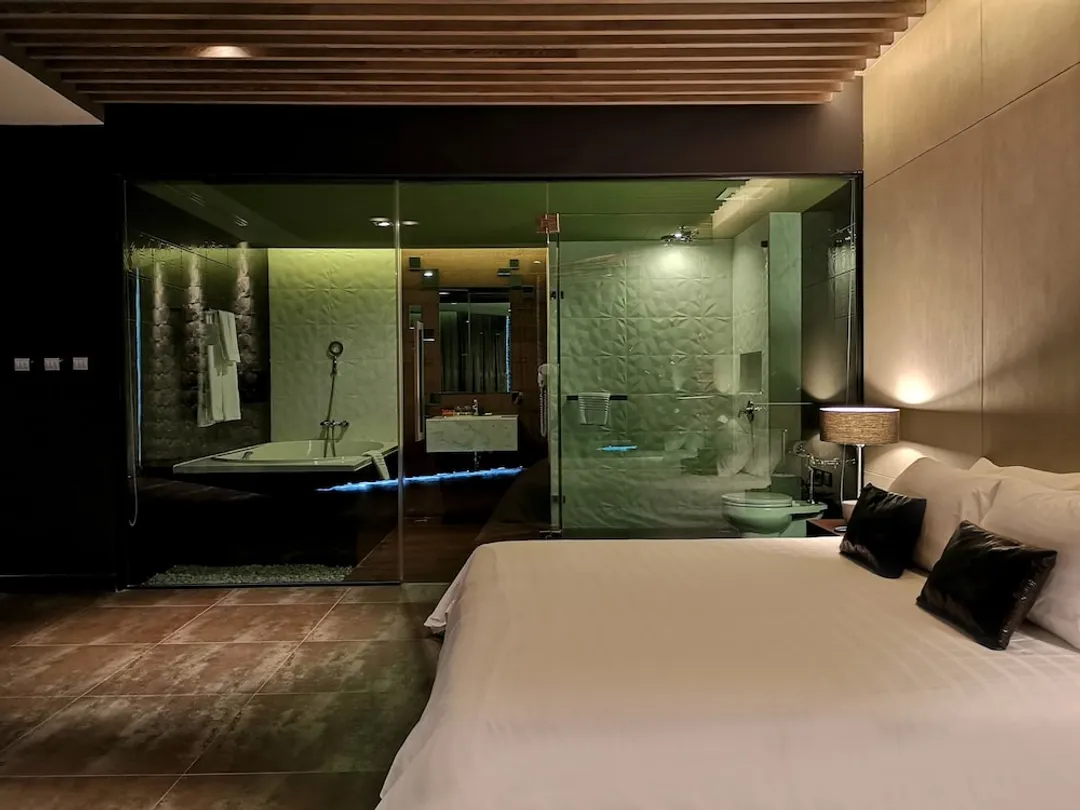 티식스5 쿼터-Royal Suite Sea View-4
