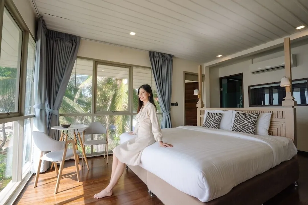 華欣喬查飯店-Deluxe Double Room Beach View-6