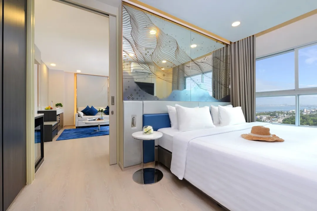 Centre Point Prime Hotel Pattaya-特级客房, 1 张特大床, 城市景观-1
