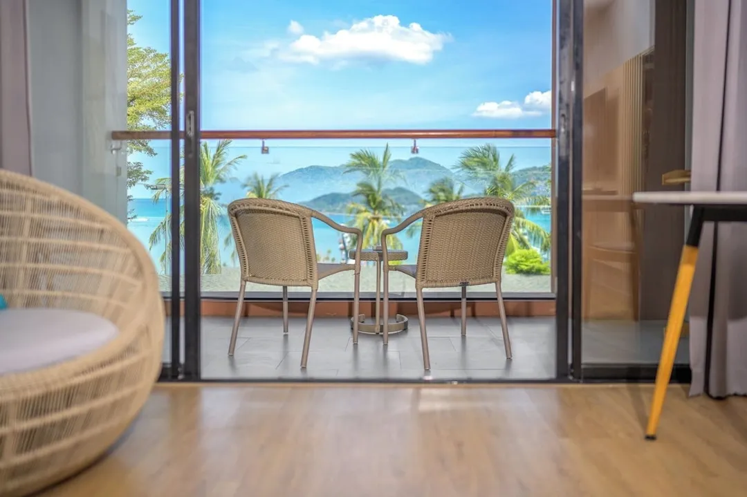 普吉芭東海濱 LIV 飯店 - SHA Extra Plus 認證-Deluxe Premier Balcony Seaview-1