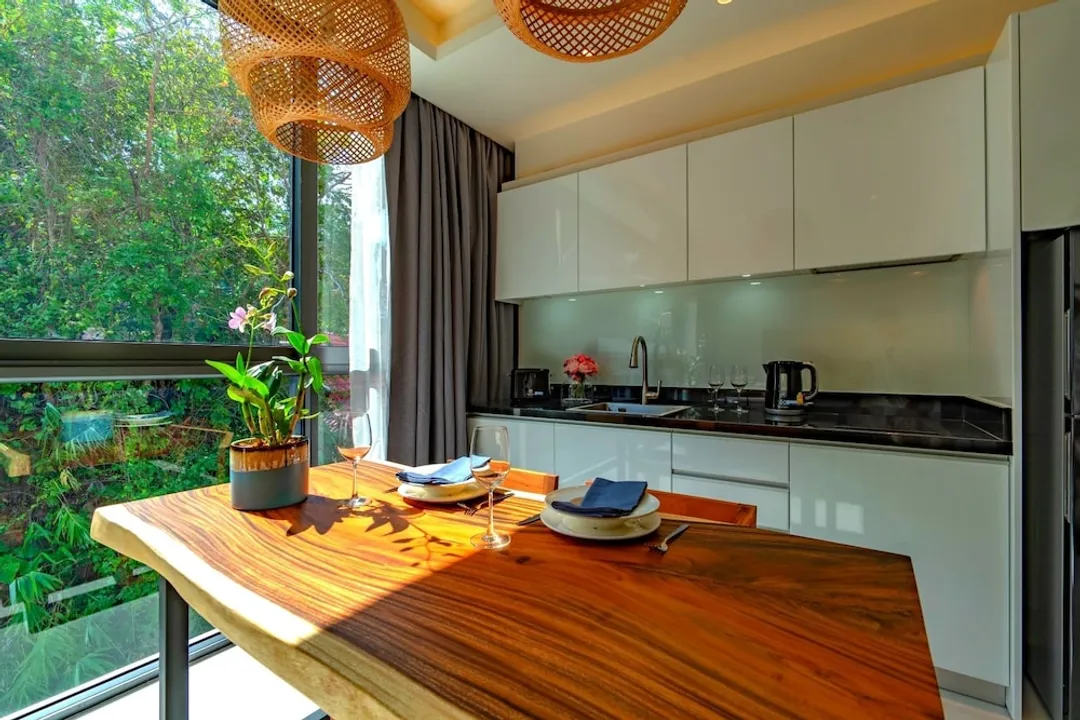 Patong Heights-Standard Suite-3