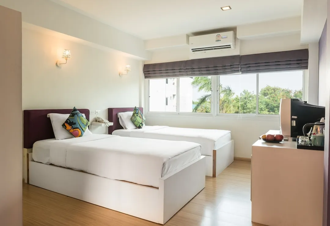Lantana Pattaya Hotel & Resort-Family Room, 2 Bedrooms, City View-12