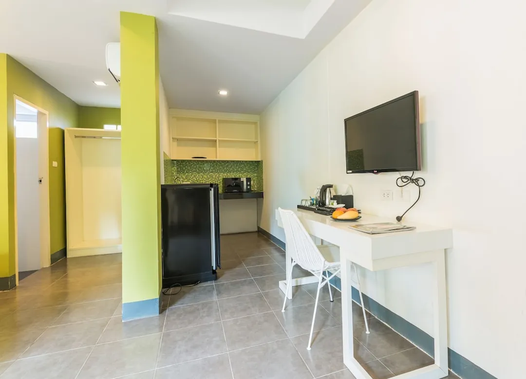 Lantana Pattaya Hotel & Resort-Family Room, 2 Bedrooms, City View-9