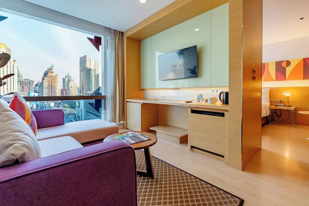 VELA Dhi GLOW Pratunam-Glow Suite-2