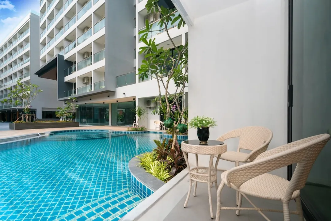 Wekata 豪華酒店-Junior Triple Suite Pool Access-1