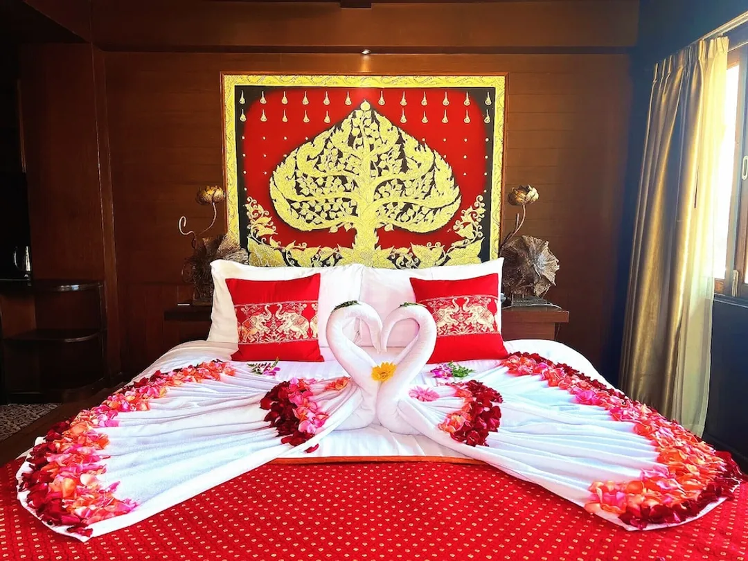 星哈蒙特拉飯店-Honeymoon Nakara Suite with Balcony (incl. Sparkling Wine 1blt, Rose Petals, 1 time Afternoon Tea)-4