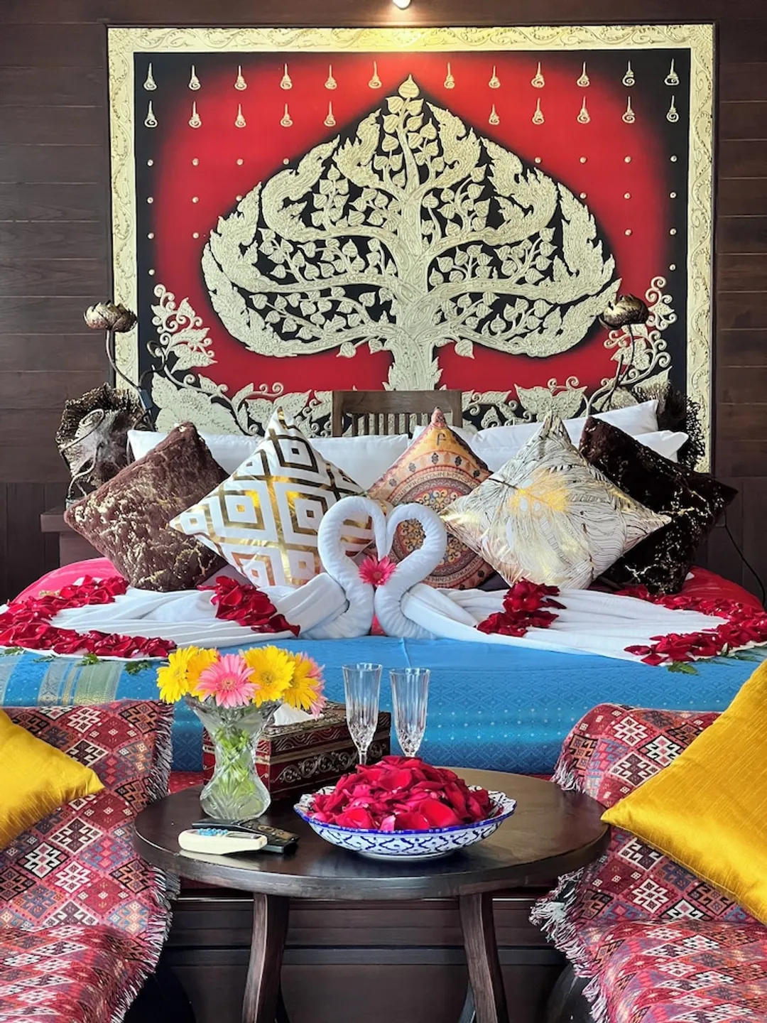 星哈蒙特拉飯店-Honeymoon Sky Roof Suite W/Balcony (incl. Sparkling Wine 1blt, Rose Petals, 1 time Afternoon Tea)-1