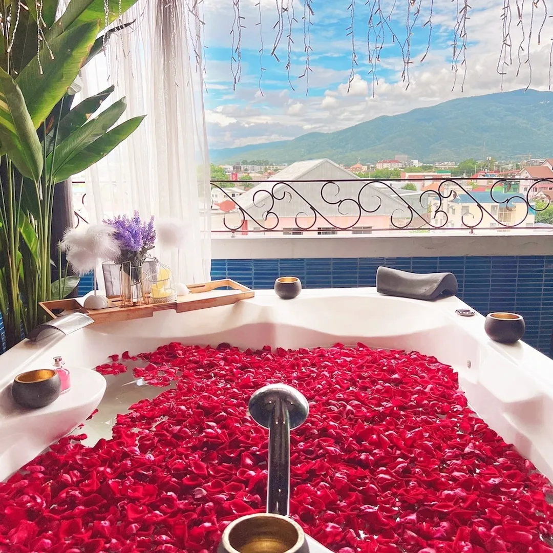 星哈蒙特拉飯店-Honeymoon Sky Roof Suite W/Balcony (incl. Sparkling Wine 1blt, Rose Petals, 1 time Afternoon Tea)-2