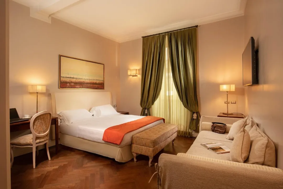 Vivaldi Luxury Rooms-Family Suite-2