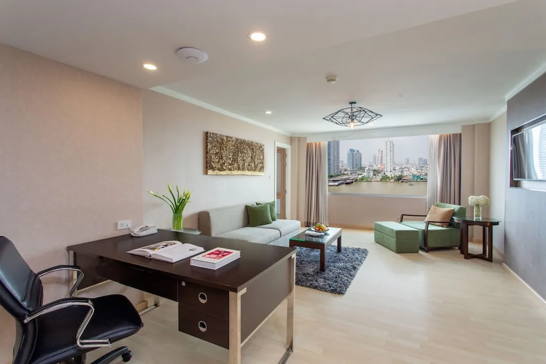 曼谷湄南河畔華美達廣場飯店-套房, 1 張特大雙人床, 河景 (Royal Thai Suite)-3