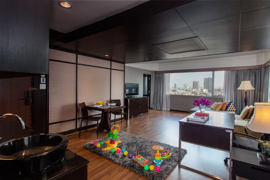 曼谷湄南河畔華美達廣場飯店-豪華套房, 多張床 (Royal Thai Deluxe, Two Bedrooms)-3