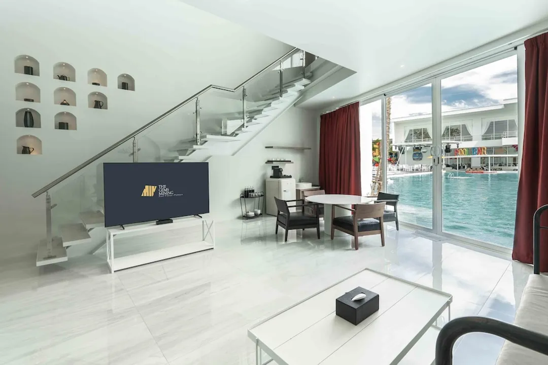 The Gems Mining Pool Villas Pattaya-Palladium Two-Bedroom Pool Access-4
