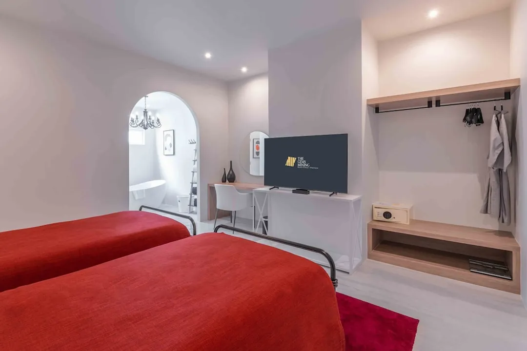 The Gems Mining Pool Villas Pattaya-Palladium Two-Bedroom Pool Access-3