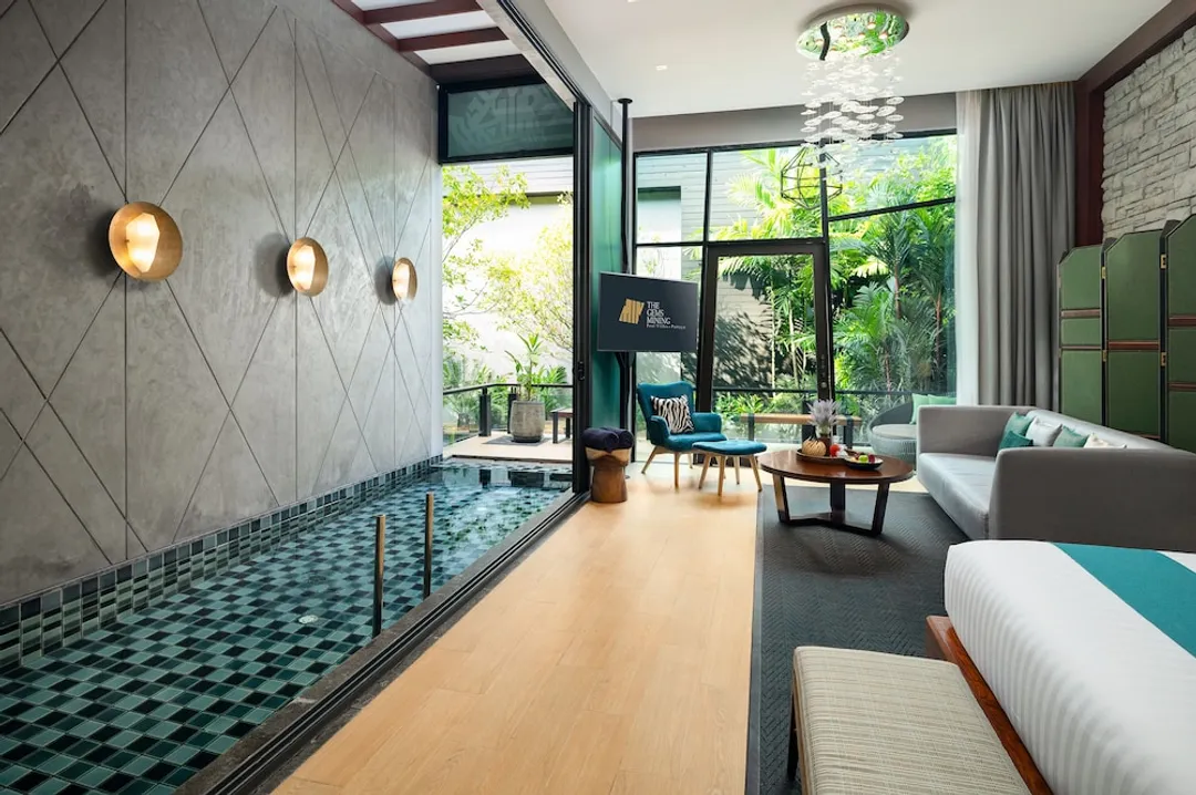 The Gems Mining Pool Villas Pattaya-Emerald One-Bedroom Pool Villa-1