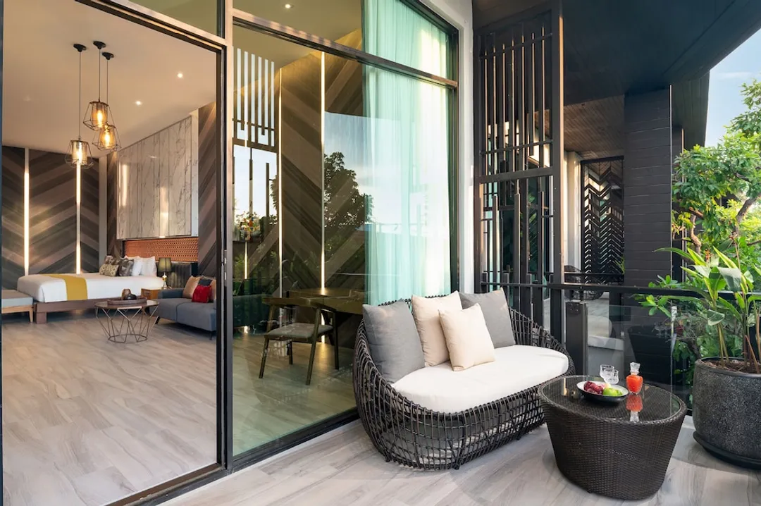 The Gems Mining Pool Villas Pattaya-Topaz Jacuzzi-3