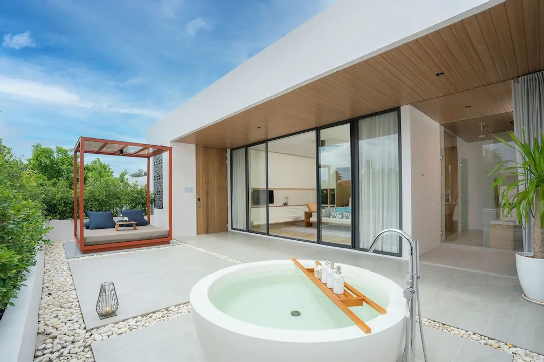 Melia Phuket Mai Khao-One-Bedroom Suite with Outdoor Bathtub-9