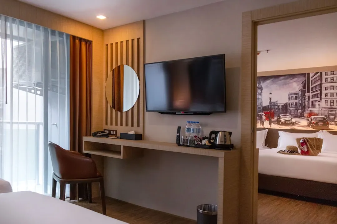 GLOW Pattaya-Deluxe Premier Two Bedroom-1