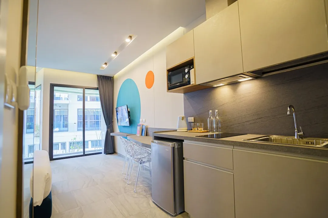 HOMAプーケットタウン-Studio, Balcony + Free Coworking Space-6