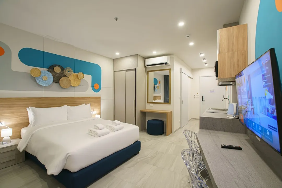 HOMAプーケットタウン-Senior Room, Accessible + Free Coworking Space-2